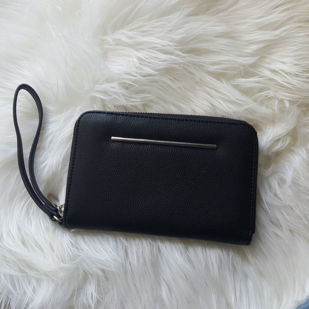 Express Black Leather Wrislet